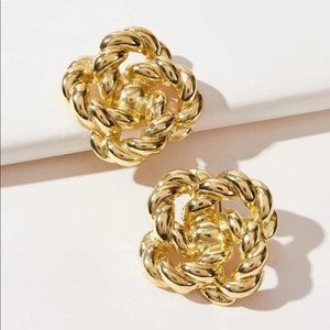 ¥18k Gold Chunk Earrings